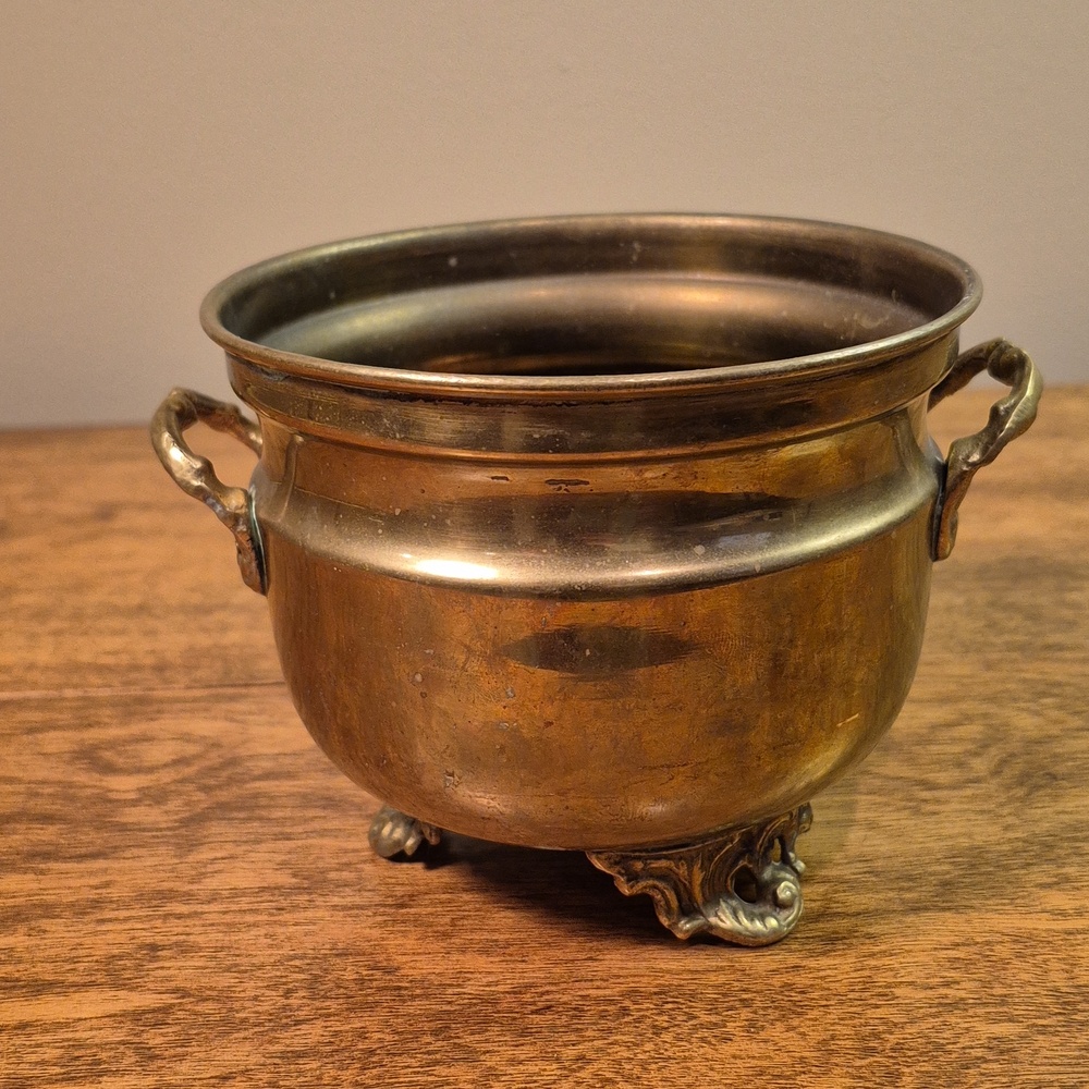 VINTAGE French Country Style Brass Footed Planter Pot with Handles - Picture 5 of 16